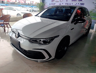 Volkswagen Golf 2022 car image 