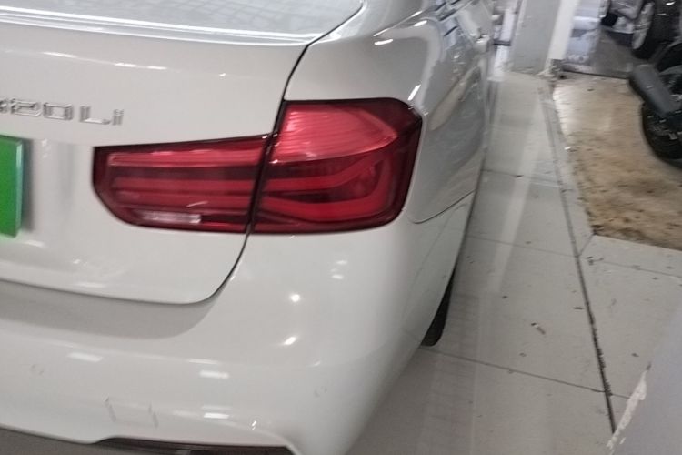 BMW 3 Series 2019 #8 BMW 3 Series 2019 car image #8