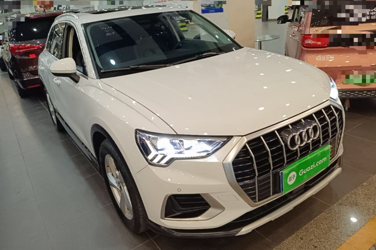 Audi Q3 2020 #4 Audi Q3 2020 car image #4