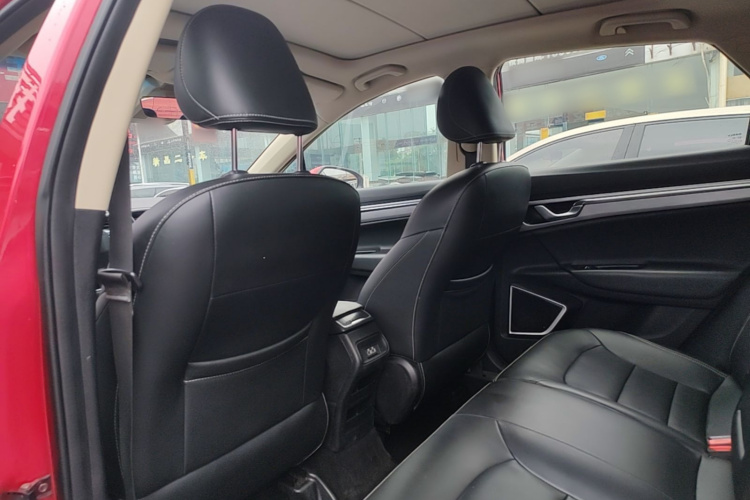GEELY Emgrand GS 2019 #18 GEELY Emgrand GS 2019 car image #18