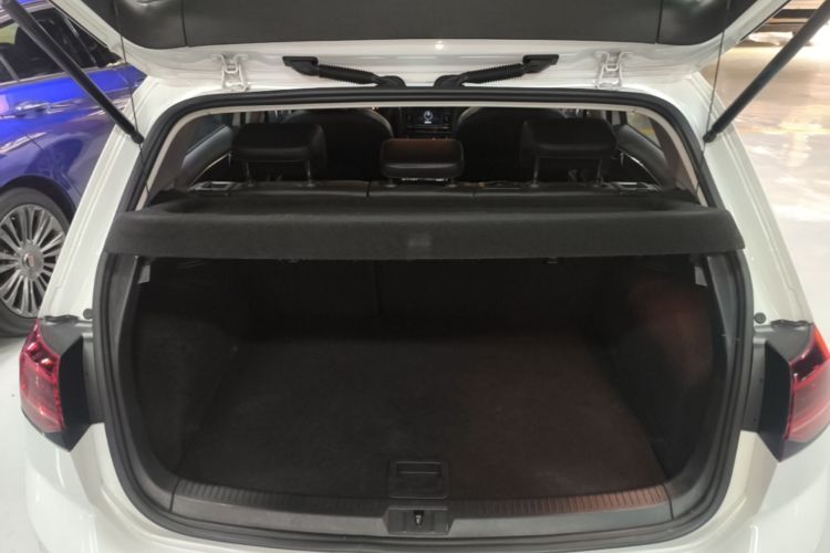 Volkswagen Golf 2018 #19 Volkswagen Golf 2018 car image #19