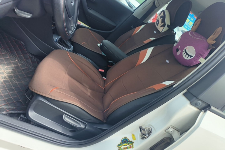 Volkswagen Polo 2016 car image #15