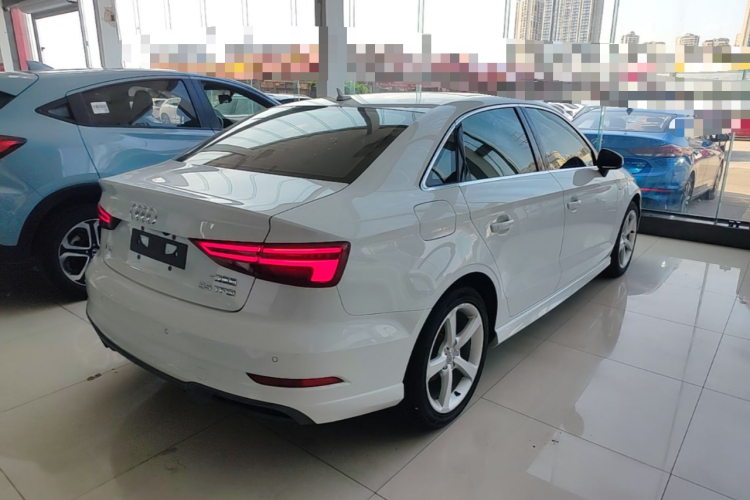 Audi A3 2017 car image #7