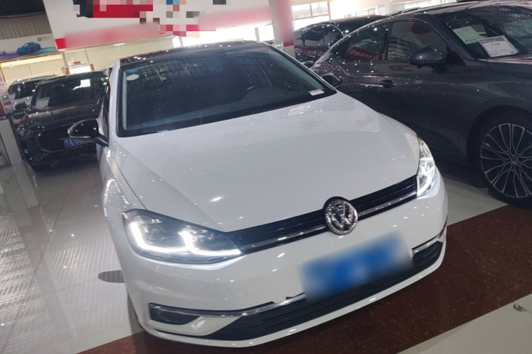Volkswagen Golf 2019 #4 Volkswagen Golf 2019 car image #4