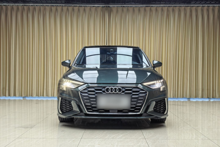 Audi A3 2021 car image #3