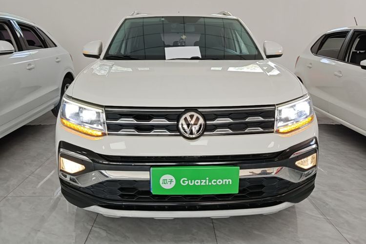 Volkswagen T-Cross 2020 car image #3