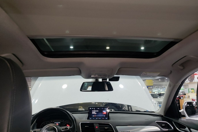Audi Q3 2016 #18 Audi Q3 2016 immagine di auto #18