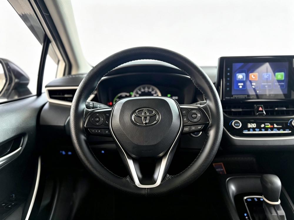 Toyota Corolla 2023 car image #10
