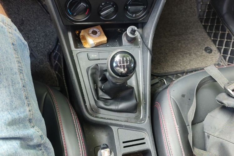 Volkswagen Lavida 2018 car image #14