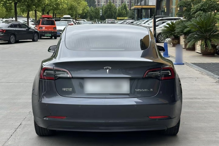 Tesla Model 3 2022 immagine di auto #5