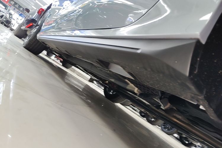 GEELY Binray 2026 car image #27