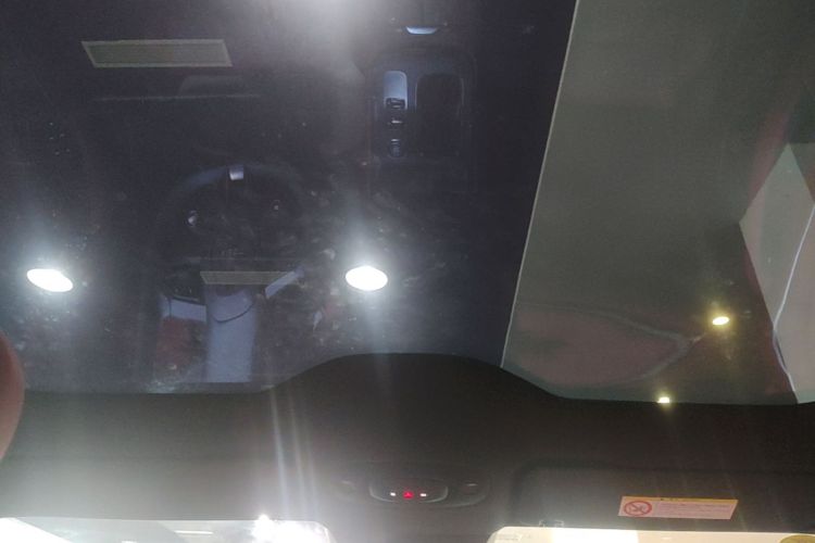 MI SU7 2024 imagem de carro #18