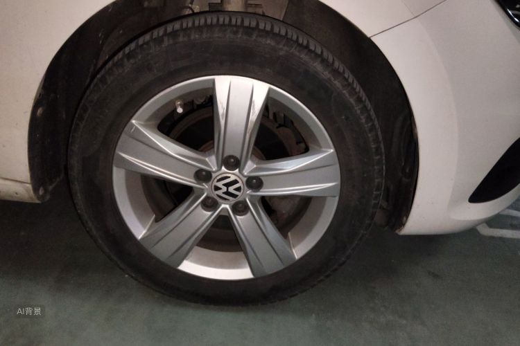 Volkswagen Santana 2016 car image #9
