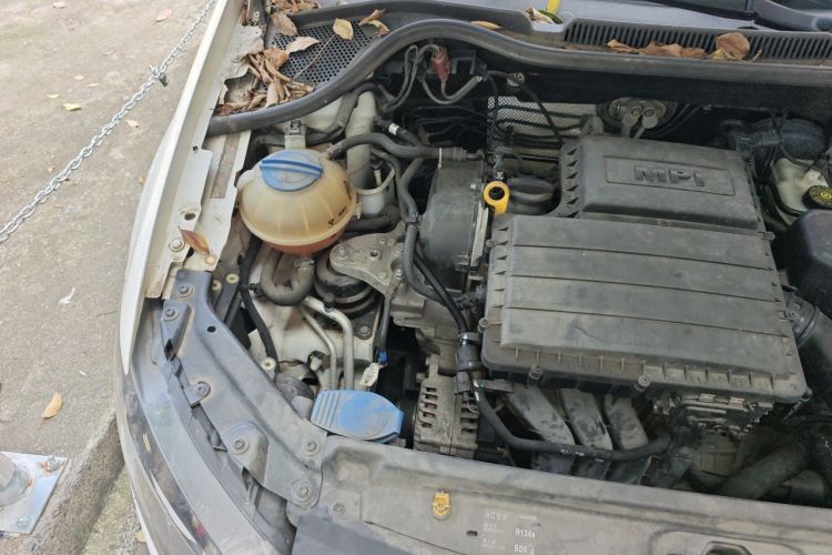Volkswagen Polo 2019 car image #22