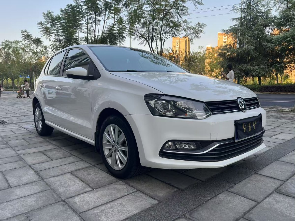Volkswagen Polo 2015 #3 Volkswagen Polo 2015 immagine di auto #3