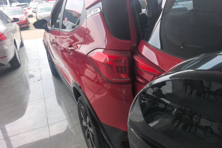 BYD Yuan New Energy 2019 car image #5