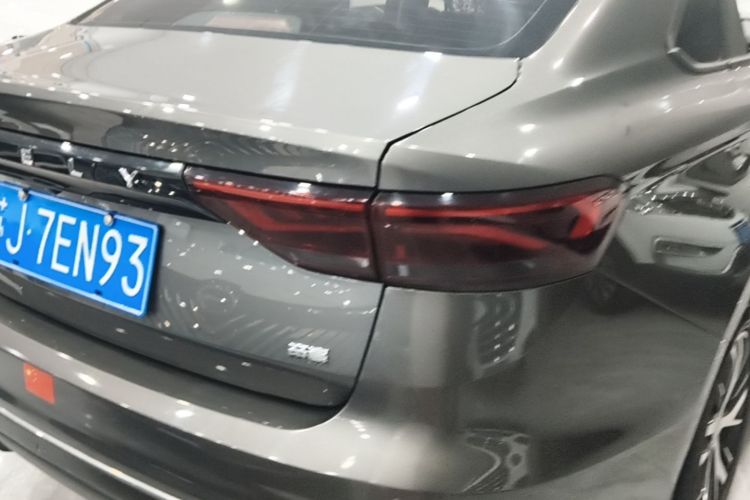 GEELY Emgrand 2023 #8 GEELY Emgrand 2023 car image #8