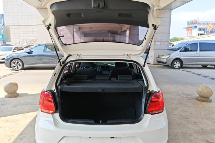 Volkswagen Polo 2016 image de voiture #19