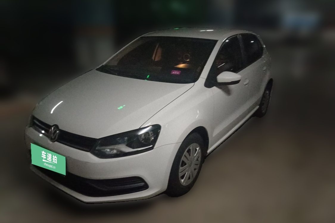 Volkswagen Polo 2016 car image 