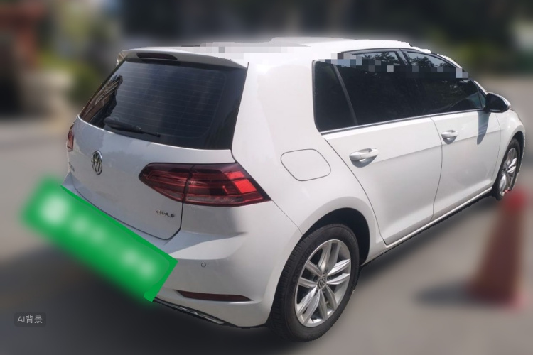 Volkswagen Golf 2018 car image #7