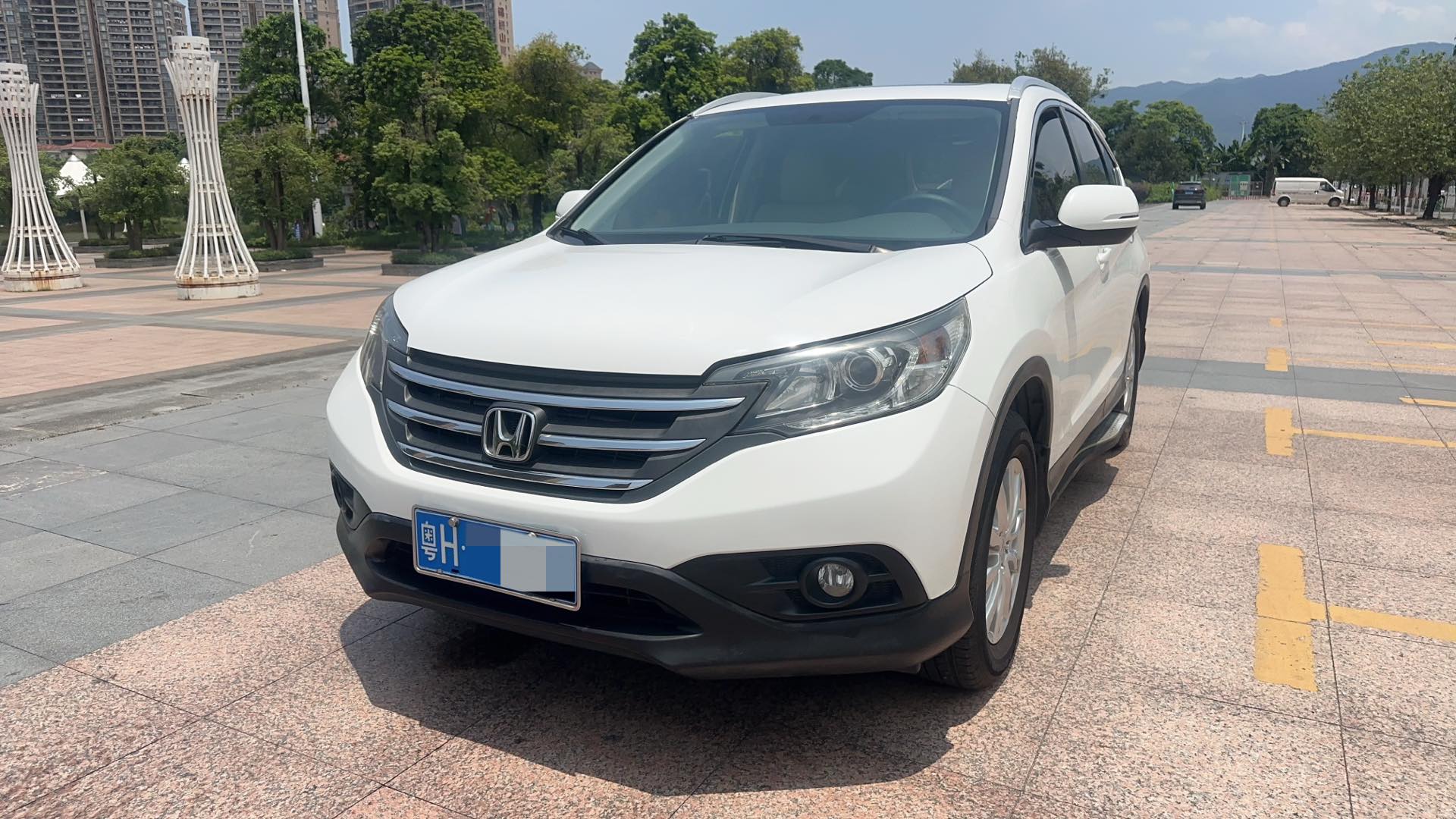 Honda CR-V 2013 Honda CR-V 2013 car image