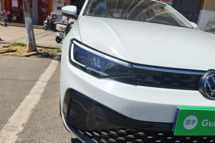 Volkswagen Lavida 2026 car image #8