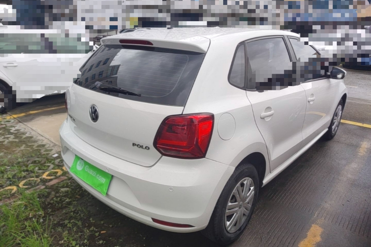 Volkswagen Polo 2016 car image #7