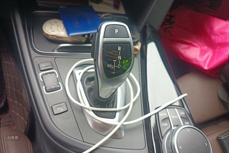 BMW 3 Series 2018 #16 BMW 3 Series 2018 immagine di auto #16