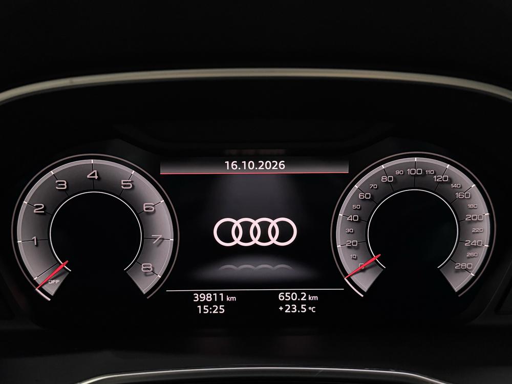 Audi Q3 2023 immagine di auto #15