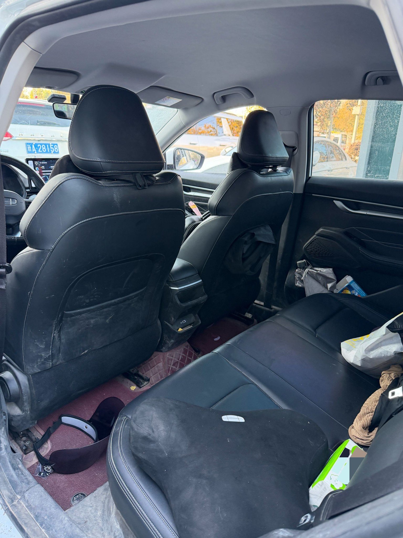 GEELY Emgrand 2025 imagen de coche #4