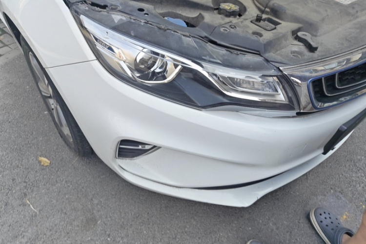 GEELY Emgrand GL New Energy 2020 #6 GEELY Emgrand GL New Energy 2020 car image #6
