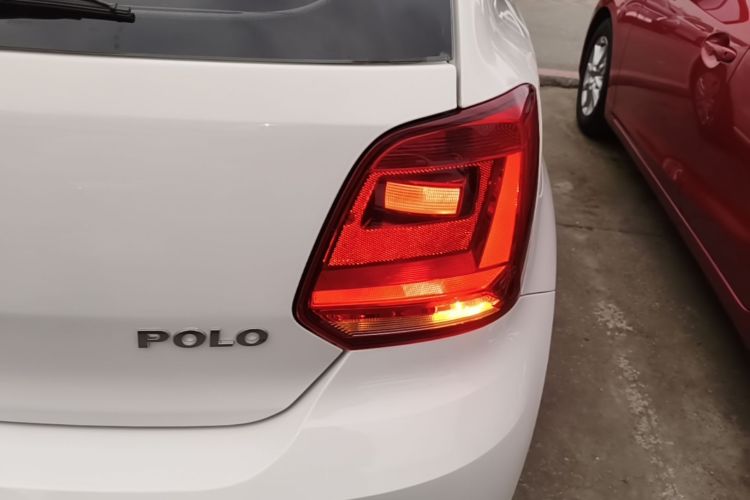Volkswagen Polo 2018 #8 Volkswagen Polo 2018 car image #8