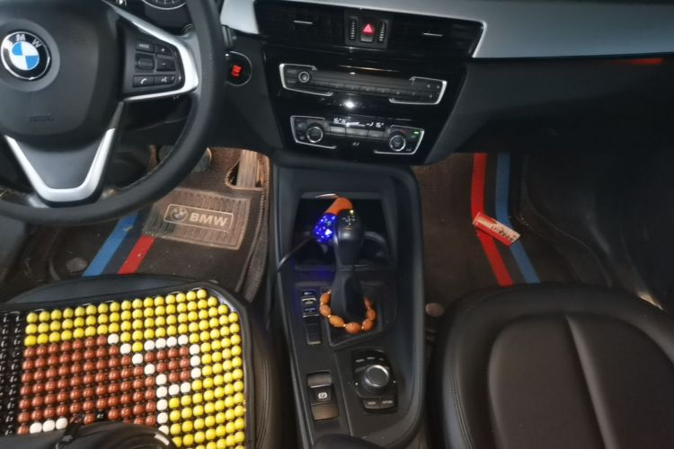 BMW X1 2016 immagine di auto #14