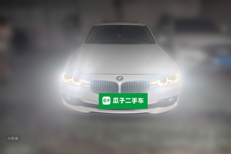 BMW 3 Series 2018 car image #3