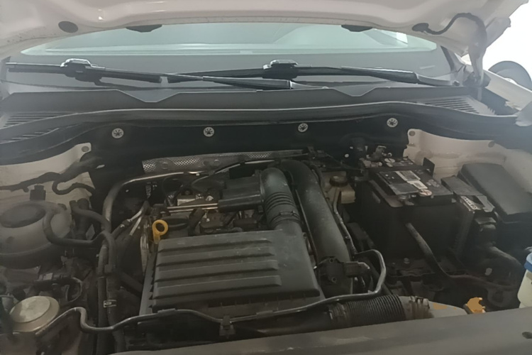 Volkswagen Tharu 2022 car image #20