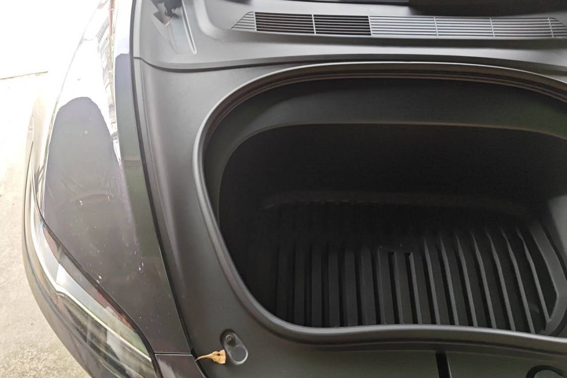 Tesla Model 3 2024 immagine di auto #11