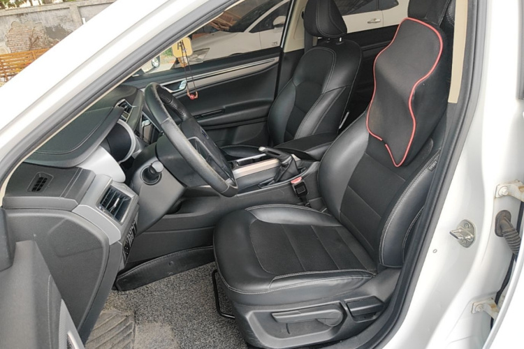 GEELY Emgrand GL 2018 #15 GEELY Emgrand GL 2018 car image #15