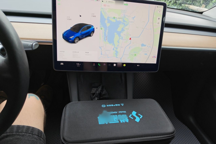Tesla Model Y 2021 #17 Tesla Model Y 2021 car image #17
