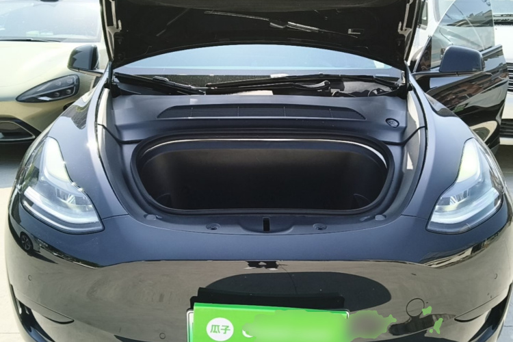 Tesla Model Y 2023 #20 Tesla Model Y 2023 immagine di auto #20