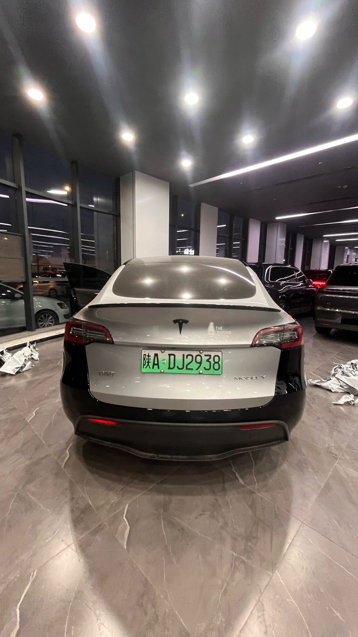 Tesla Model Y 2022 #5 Tesla Model Y 2022 car image #5