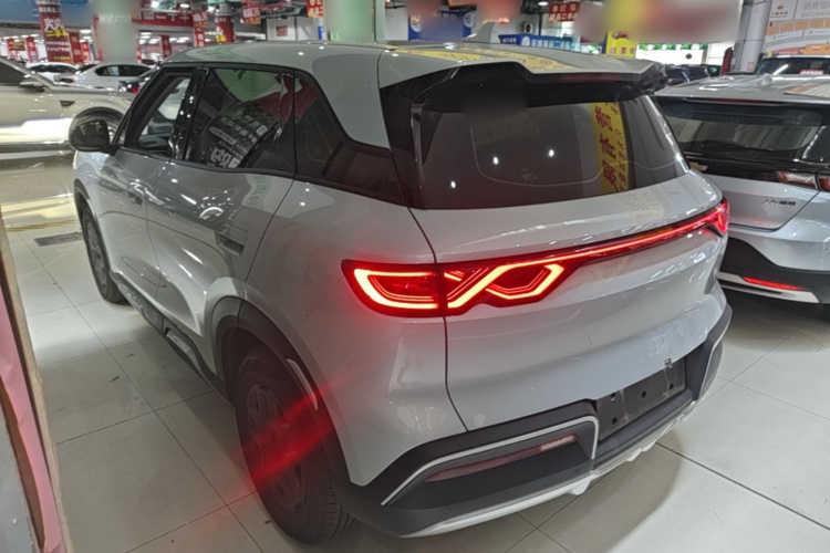 BYD YuanUP 2025 #7 BYD YuanUP 2025 car image #7