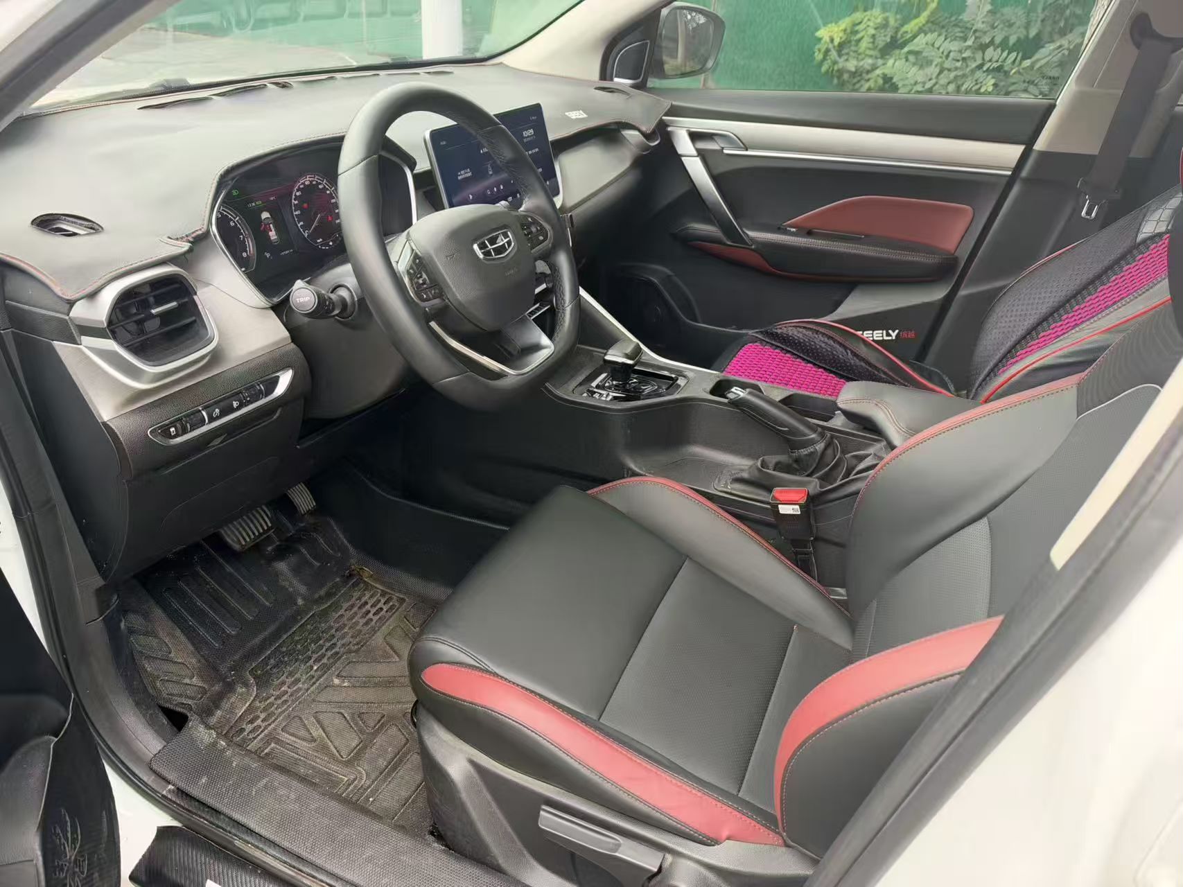 GEELY Coolray 2022 #3 GEELY Coolray 2022 immagine di auto #3