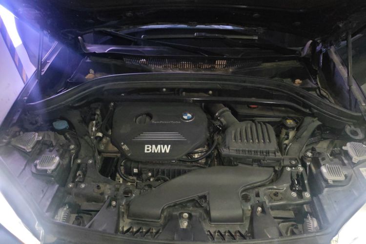 BMW X1 2018 immagine di auto #22
