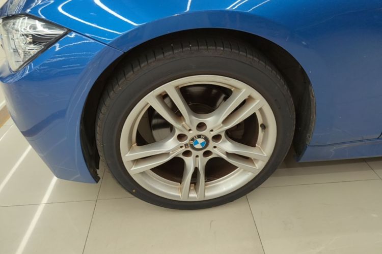 BMW 3 Series 2016 imagen de coche #9