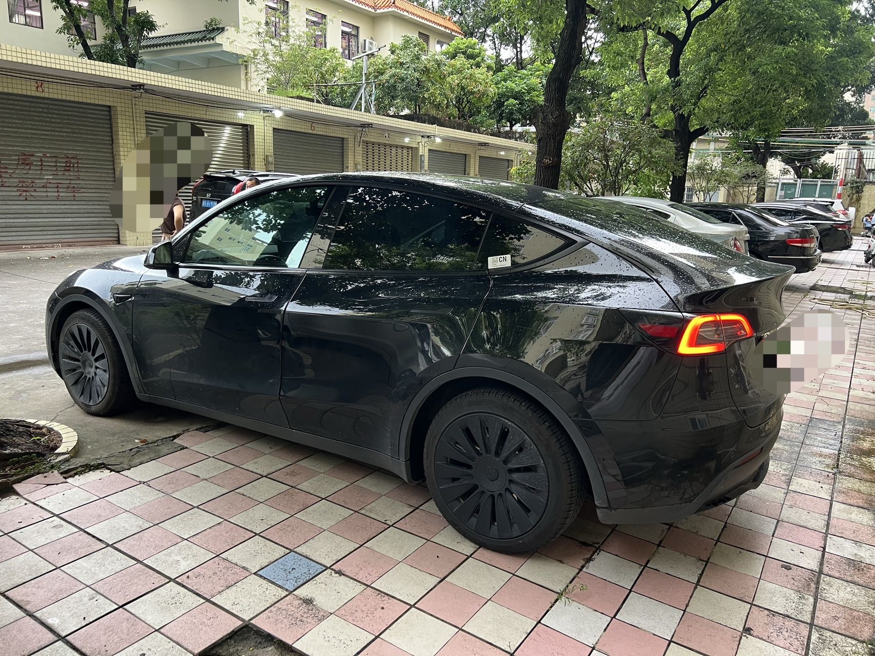Tesla Model Y 2022 #5 Tesla Model Y 2022 car image #5