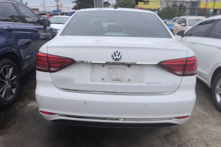 Volkswagen Lavida 2022 car image #6
