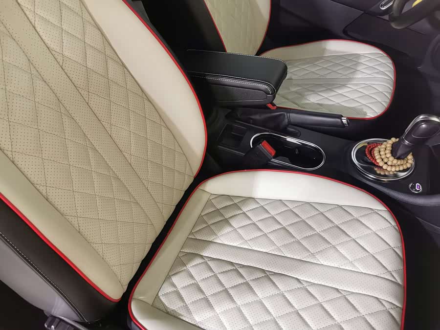 Volkswagen Beetle 2013 immagine di auto #21