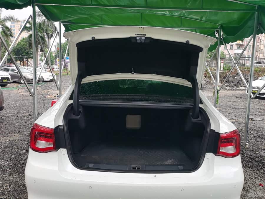 GAC Trumpchi GA8 2017 car image #21