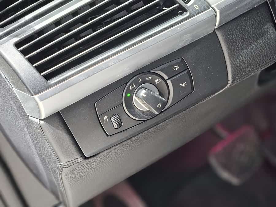 BMW X6 M 2010 #21 BMW X6 M 2010 immagine di auto #21