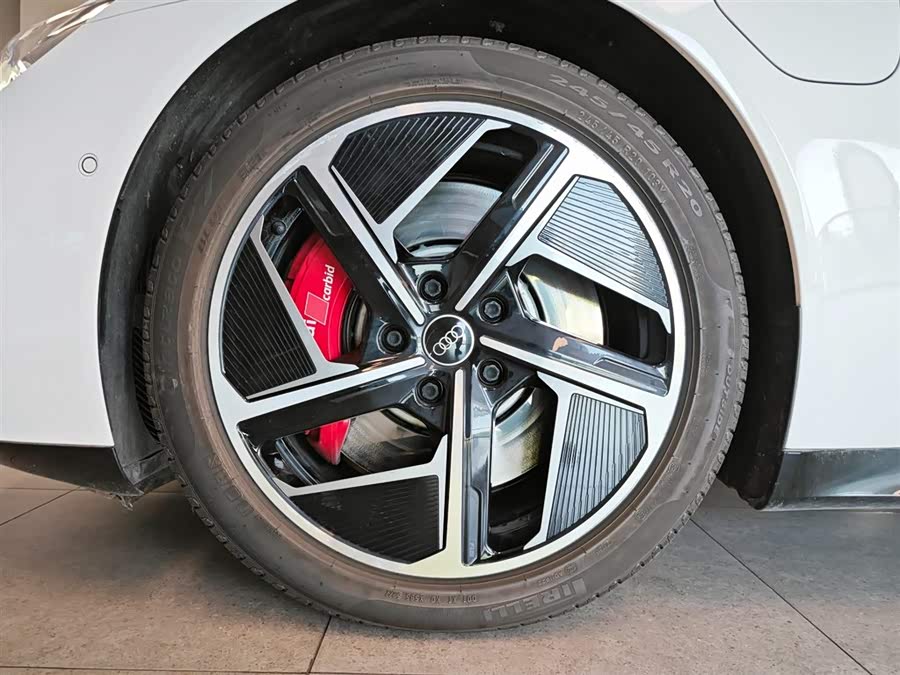 Audi RS e-tron GT 2023 #21 Audi RS e-tron GT 2023 car image #21